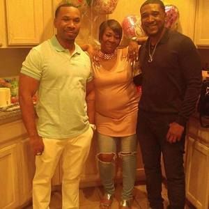 Meet your Posher, Debra